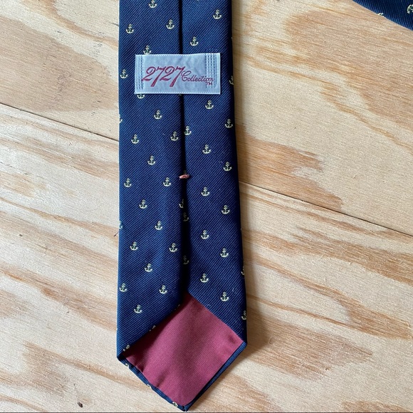 Anchors Away Embroidered Navy Blue Preppy Men’s Tie, 27/27 Collection - Picture 3 of 7